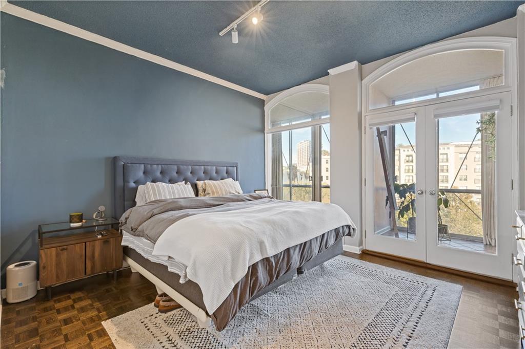 130 26th Street Unit 706