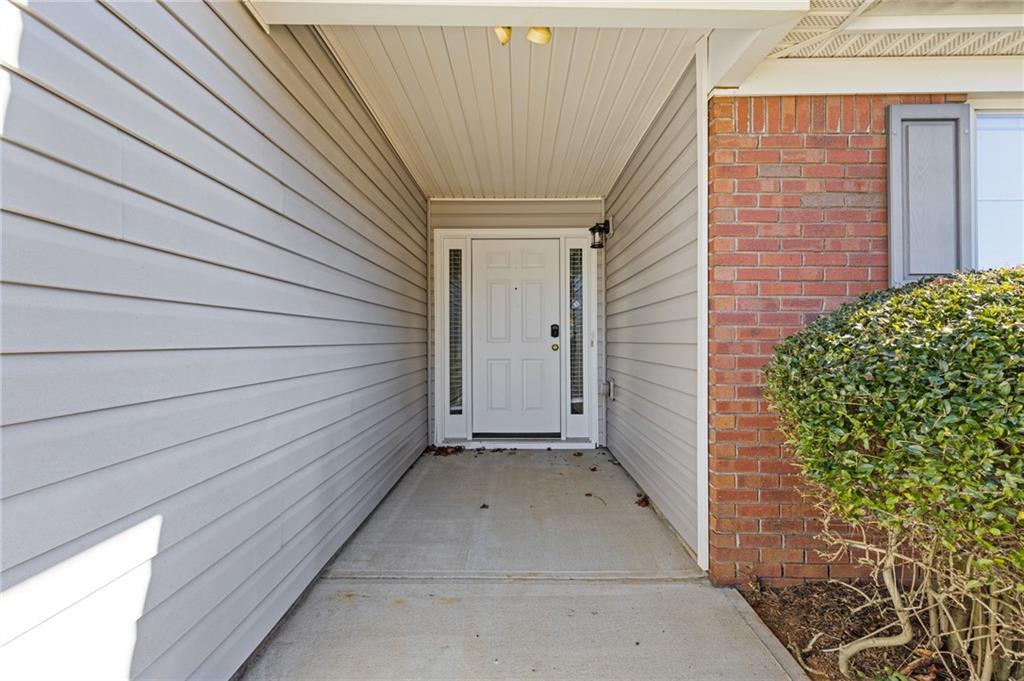 1102 Noble Oak Court