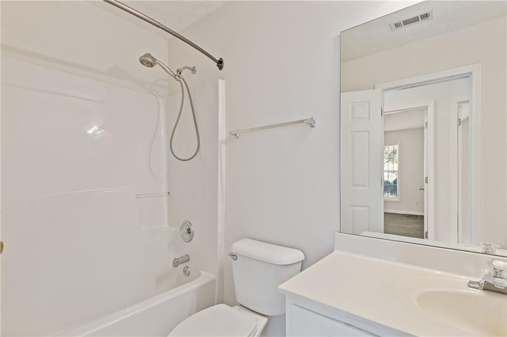 1102 Noble Oak Court