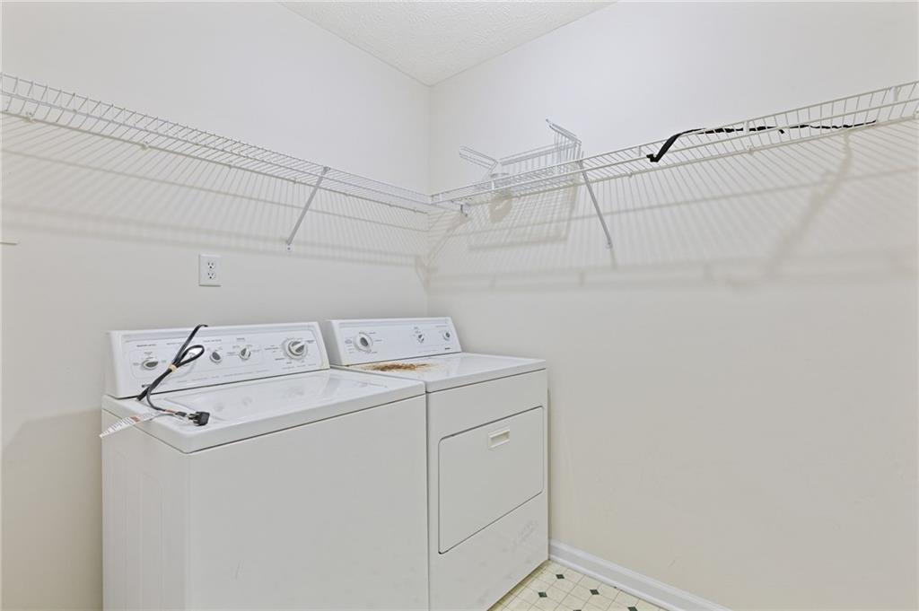 1102 Noble Oak Court