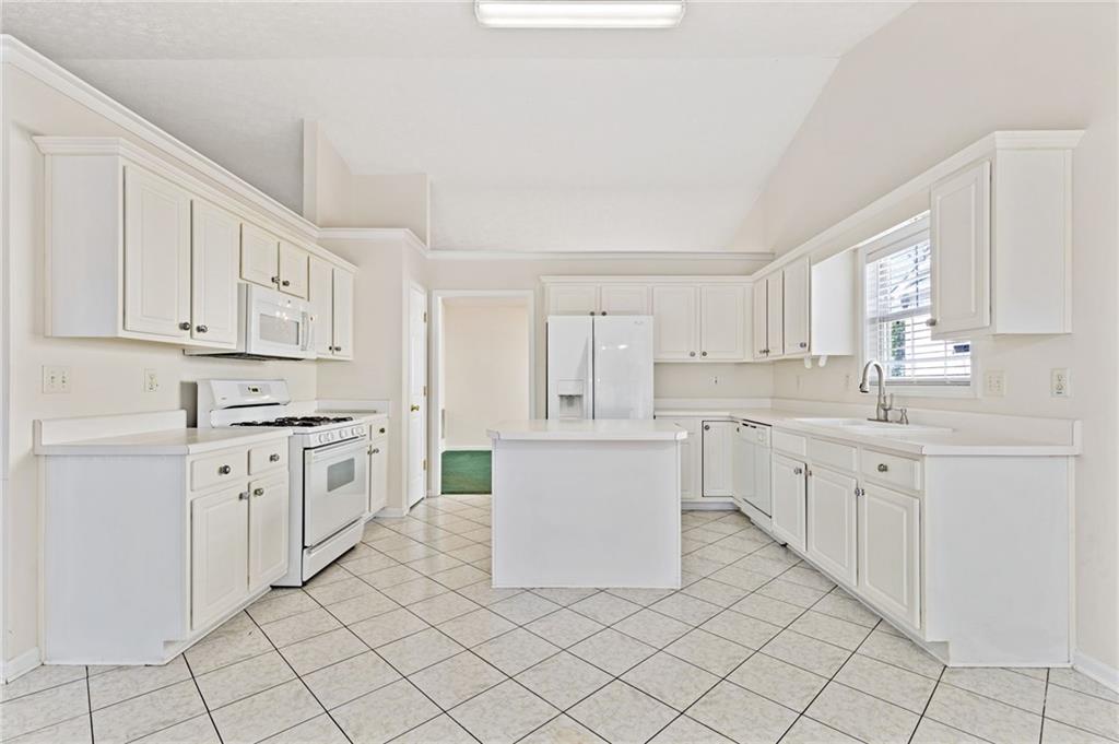 1102 Noble Oak Court