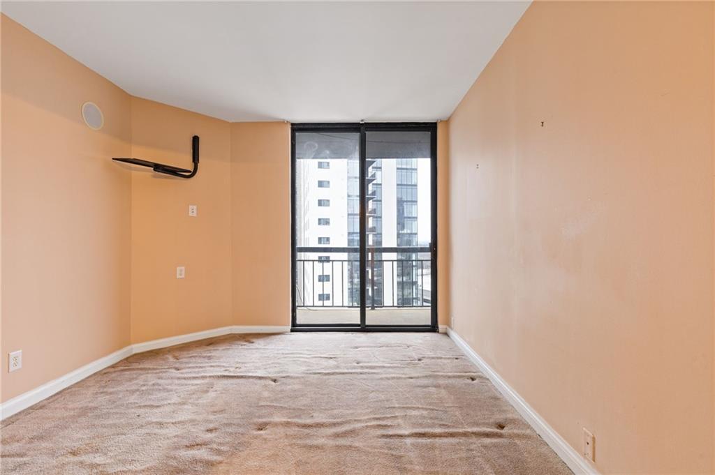 3481 Lakeside Drive NE Unit 1905