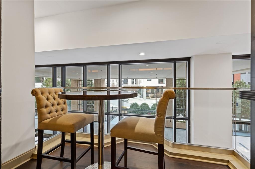 3481 Lakeside Drive NE Unit 1905