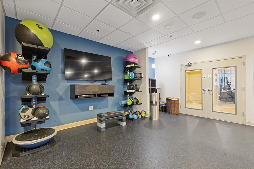 3481 Lakeside Drive NE Unit 1905