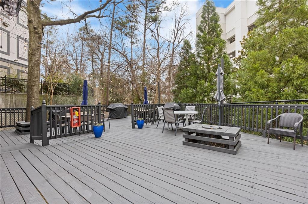 3481 Lakeside Drive NE Unit 1905