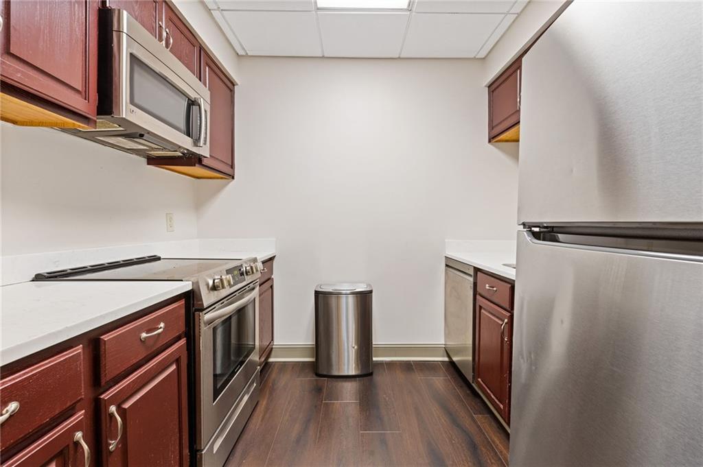 3481 Lakeside Drive NE Unit 1905