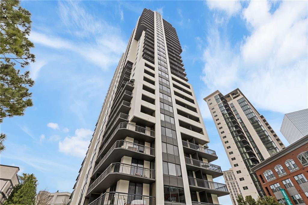 3481 Lakeside Drive NE Unit 1905