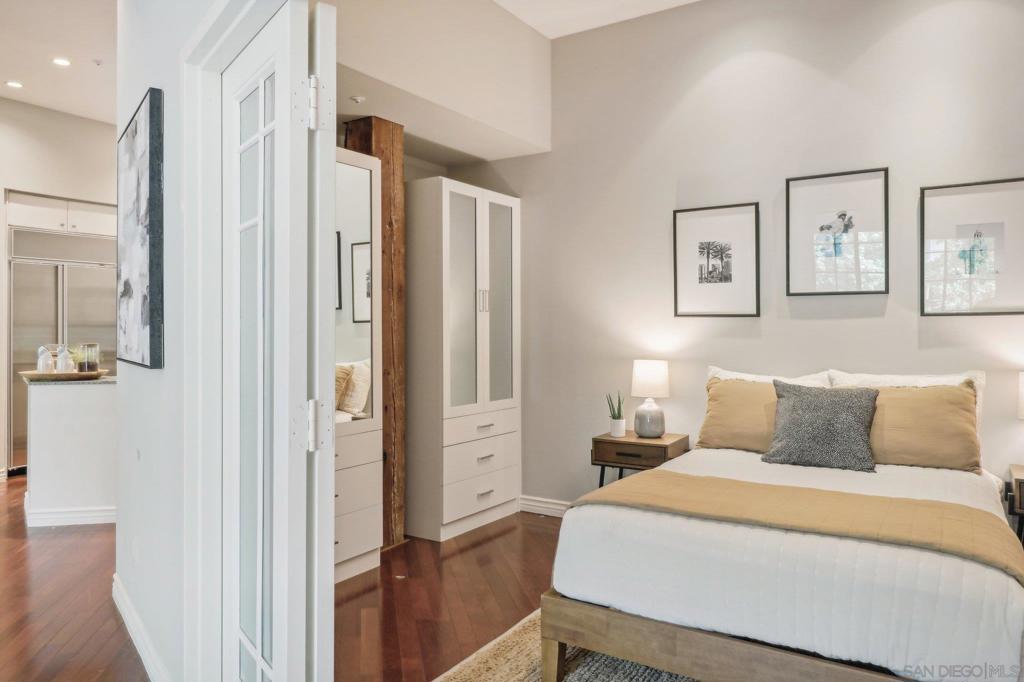 500 W Harbor Dr 1502