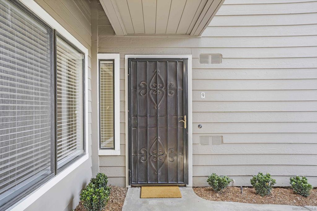 1059 Shadowridge Dr 9