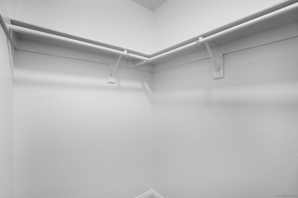 1059 Shadowridge Dr 9