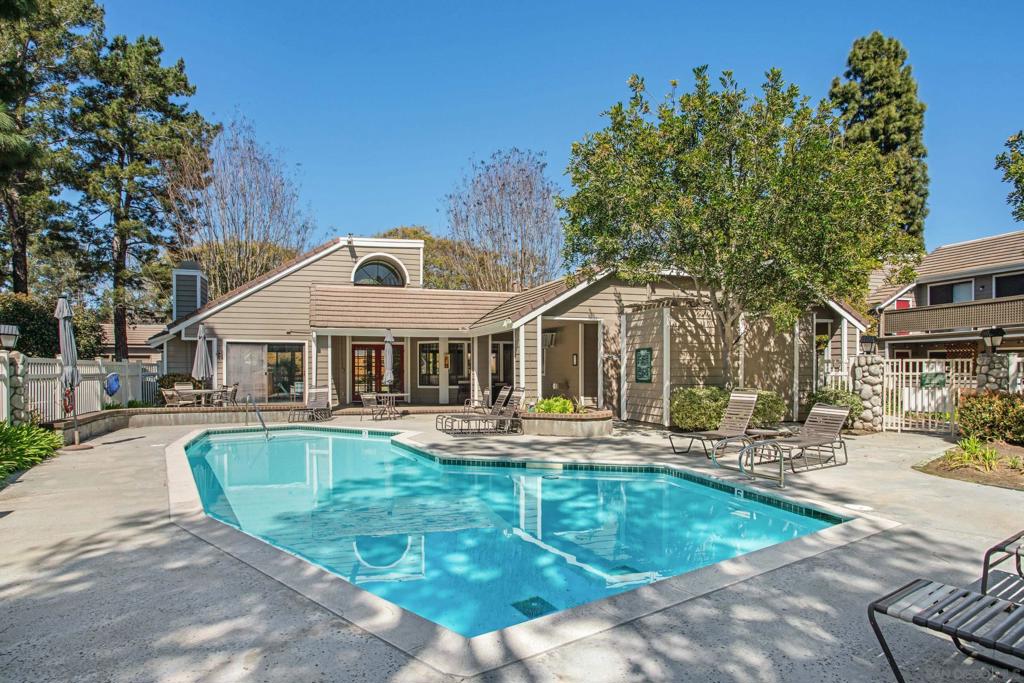 1059 Shadowridge Dr 9