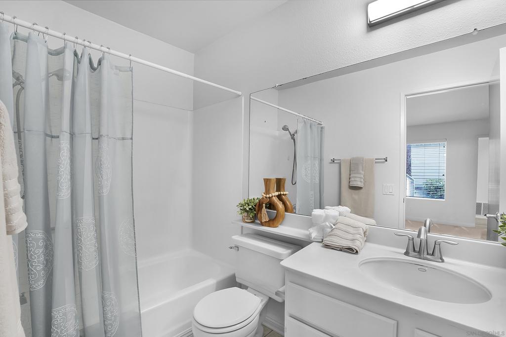 1059 Shadowridge Dr 9