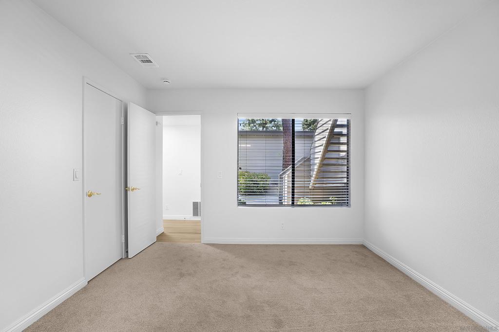 1059 Shadowridge Dr 9