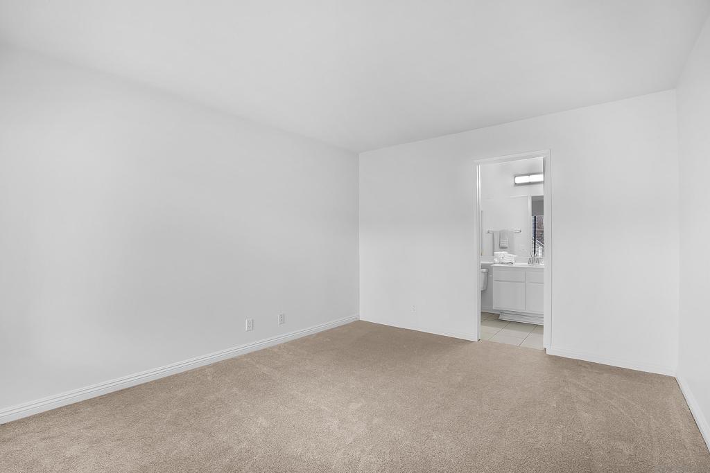 1059 Shadowridge Dr 9