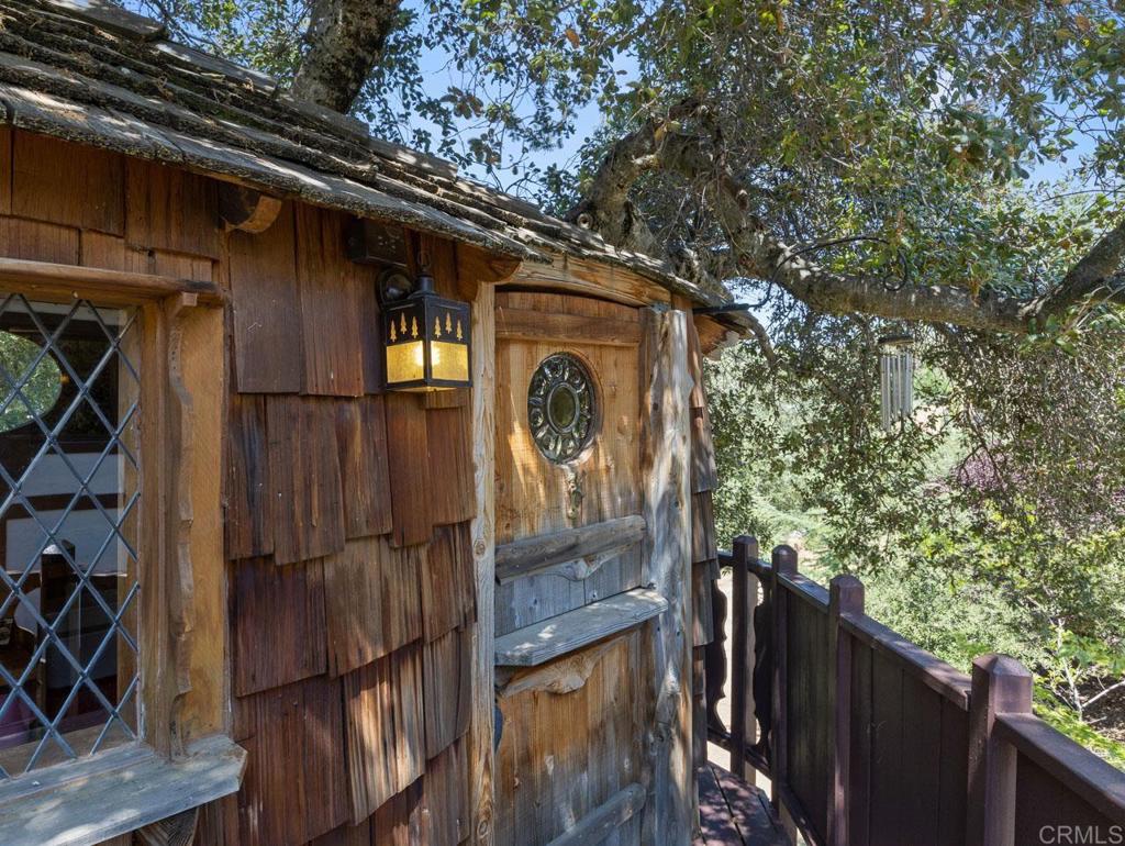 920 Toyon Mountain Lane