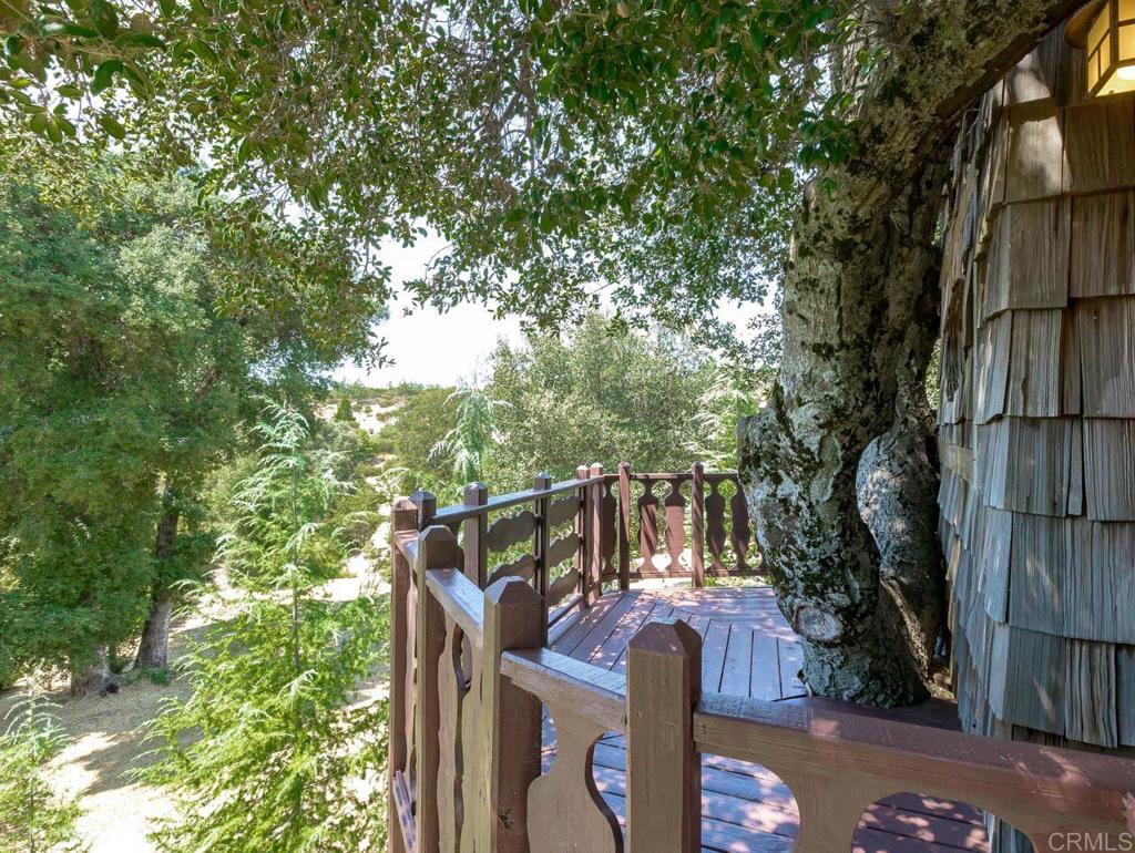 920 Toyon Mountain Lane