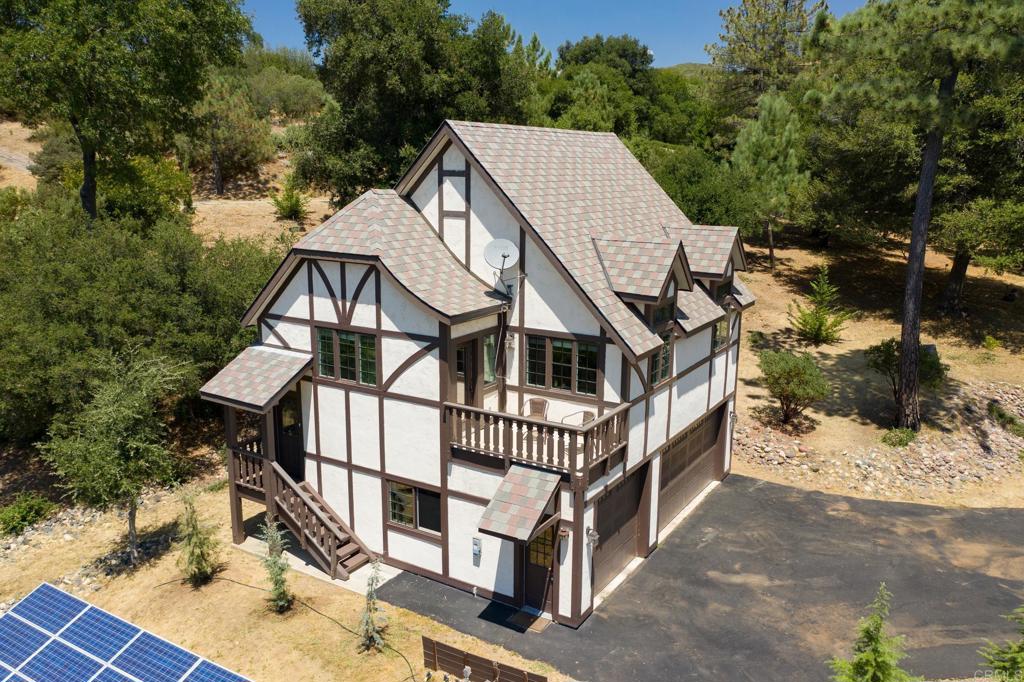 920 Toyon Mountain Lane