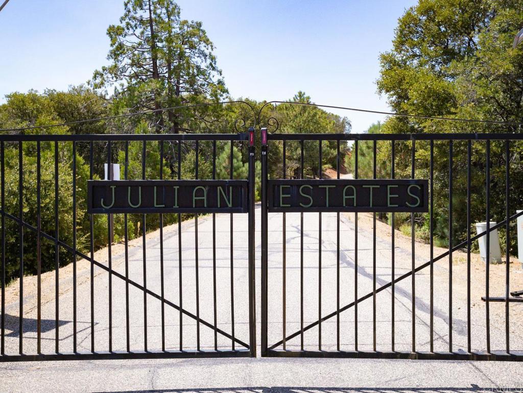 920 Toyon Mountain Lane