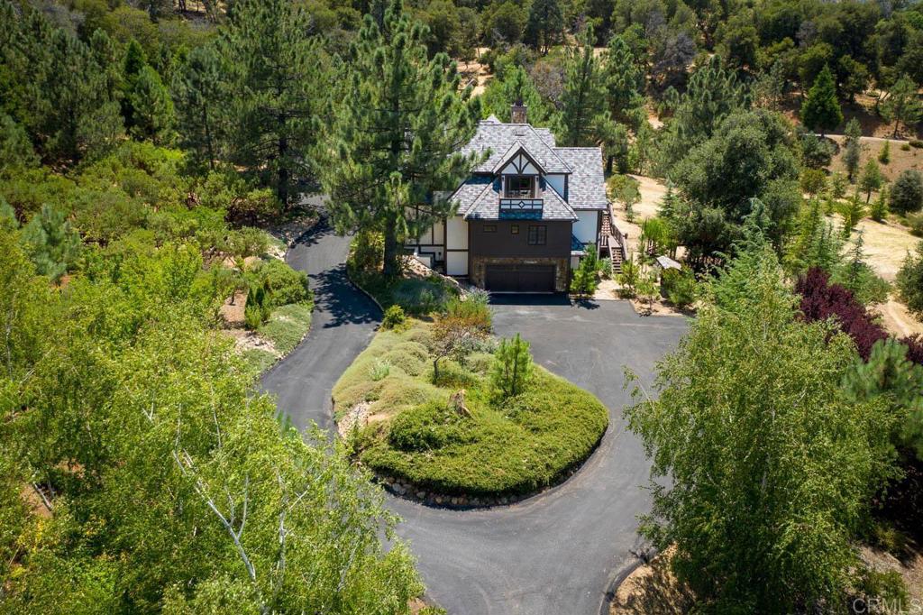 920 Toyon Mountain Lane