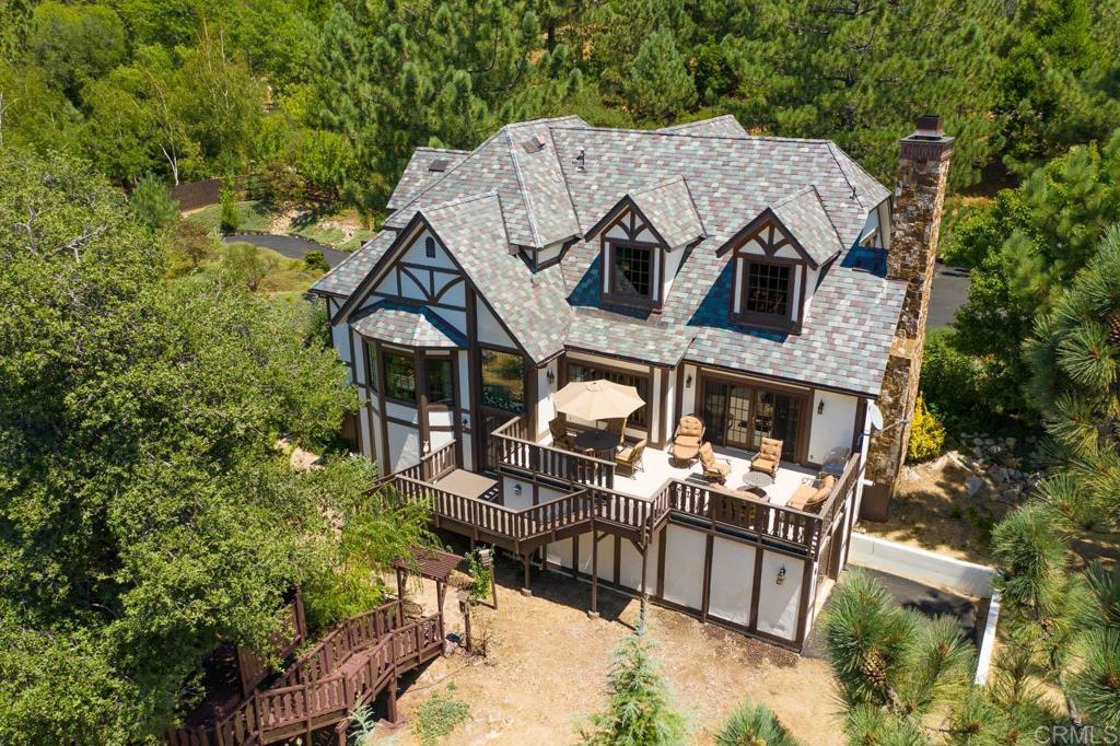 920 Toyon Mountain Lane