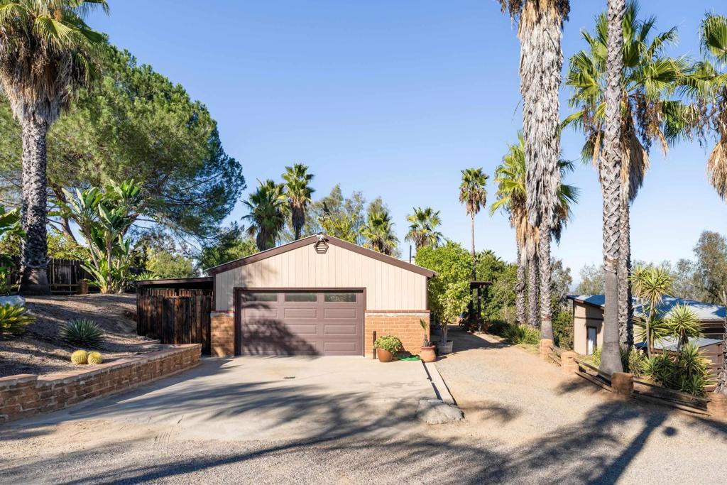 16457 SOMBRA DEL MONTE