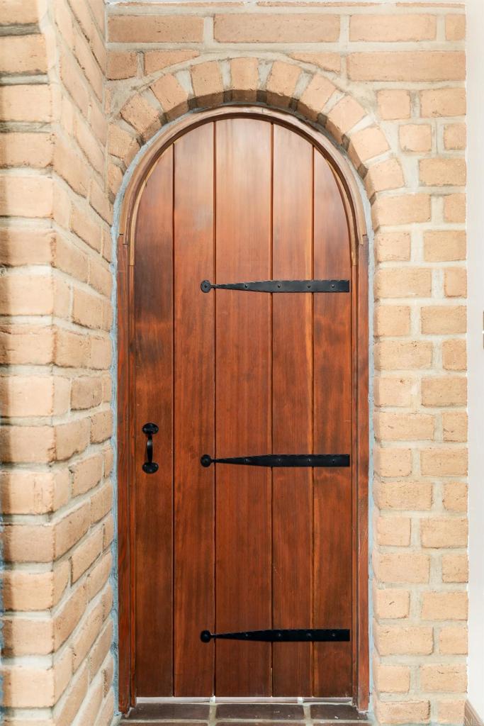 16457 SOMBRA DEL MONTE