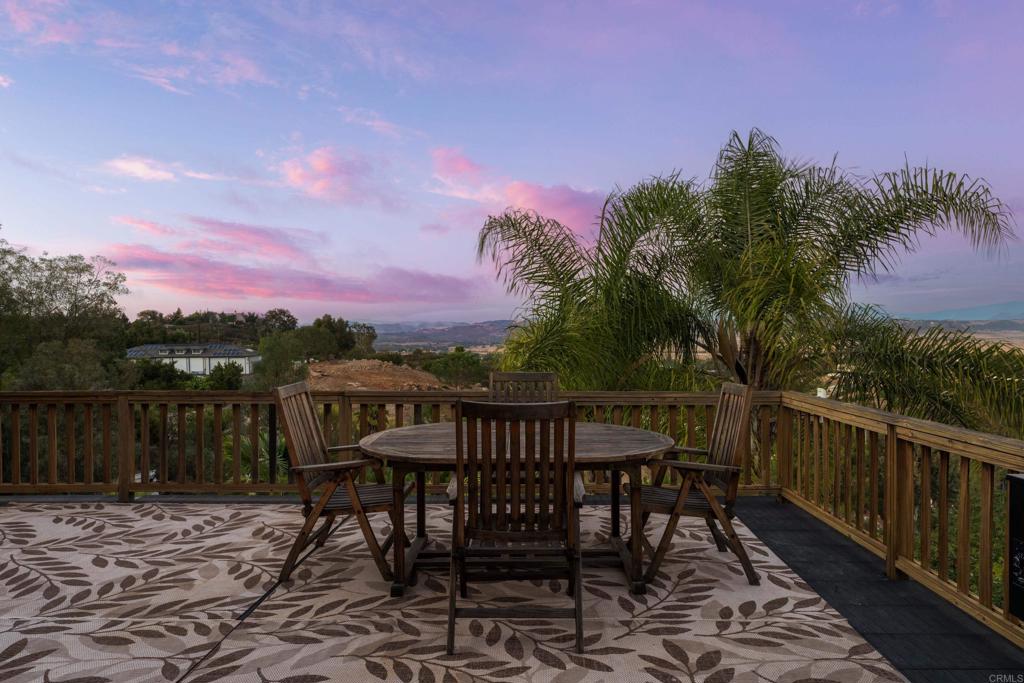 16457 SOMBRA DEL MONTE