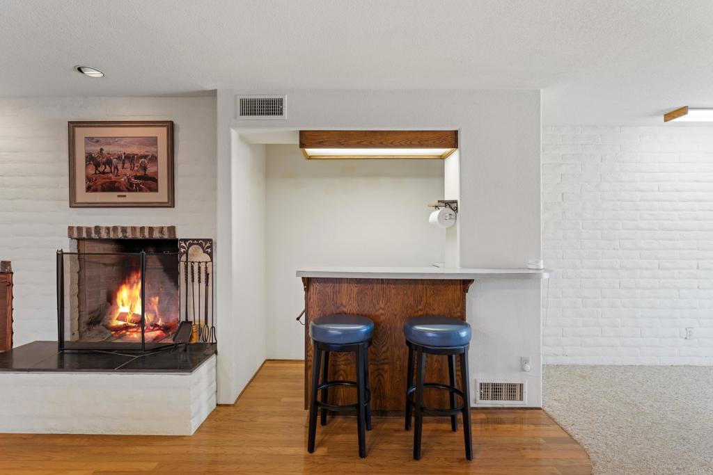 16526 GREEN VALLEY TRUCK TRAIL