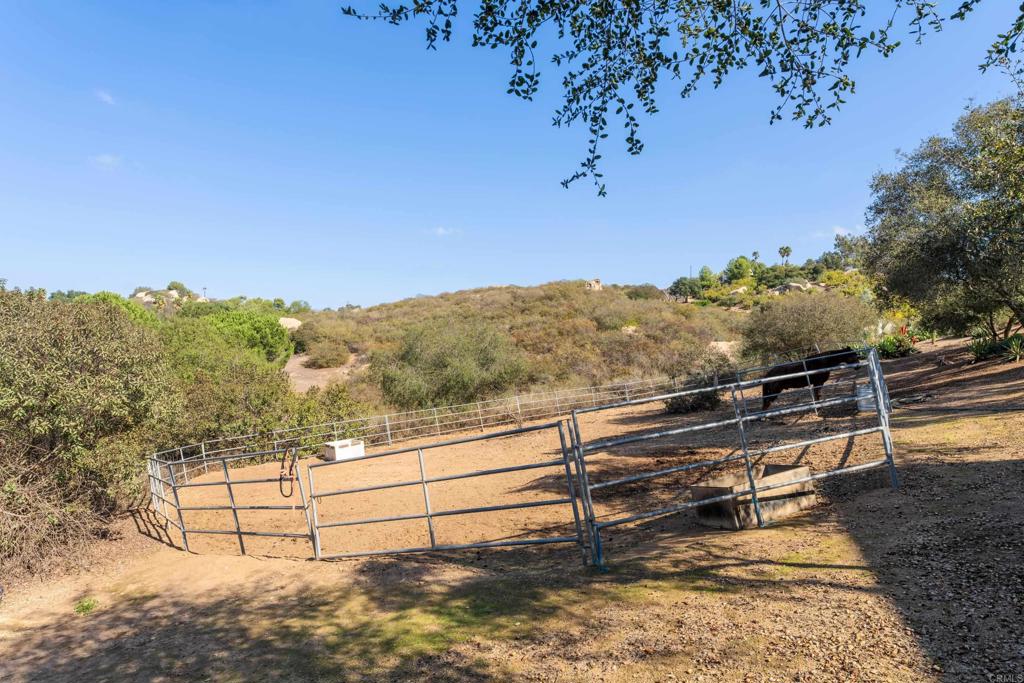 16526 GREEN VALLEY TRUCK TRAIL