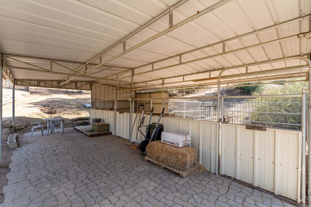 16526 GREEN VALLEY TRUCK TRAIL