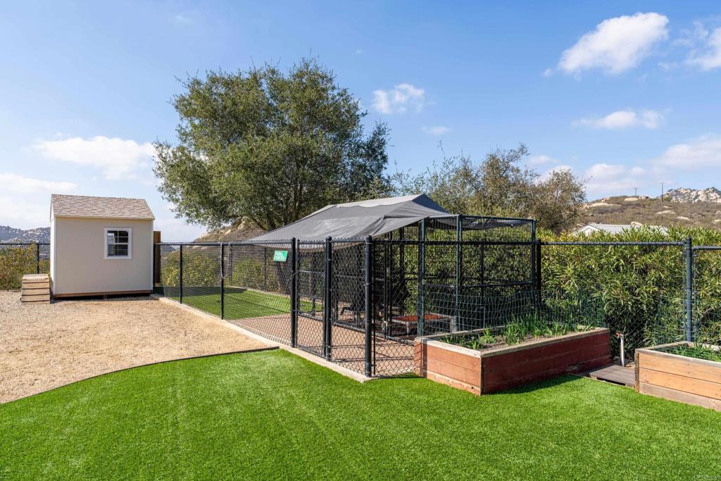 16526 GREEN VALLEY TRUCK TRAIL