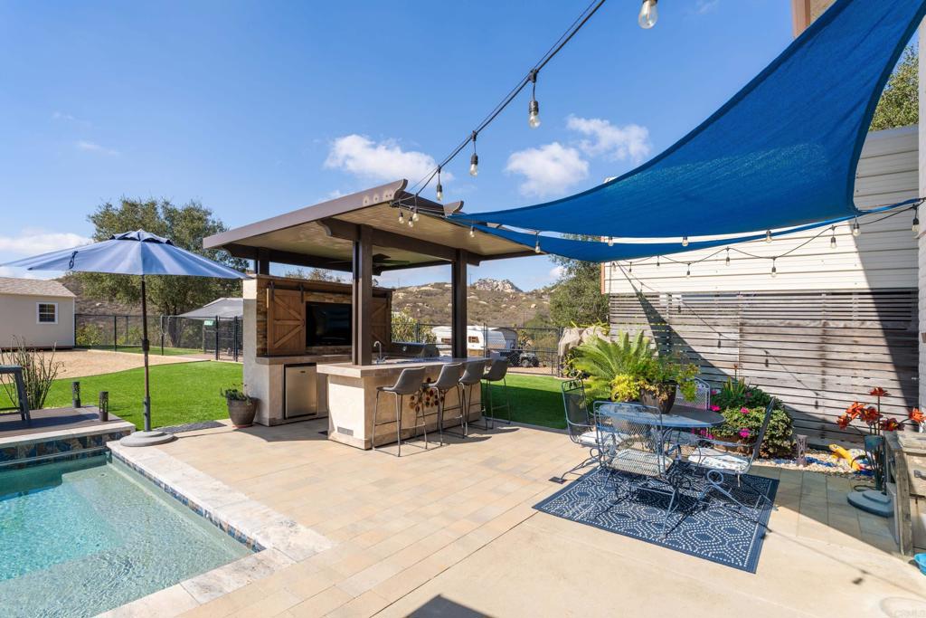 16526 GREEN VALLEY TRUCK TRAIL