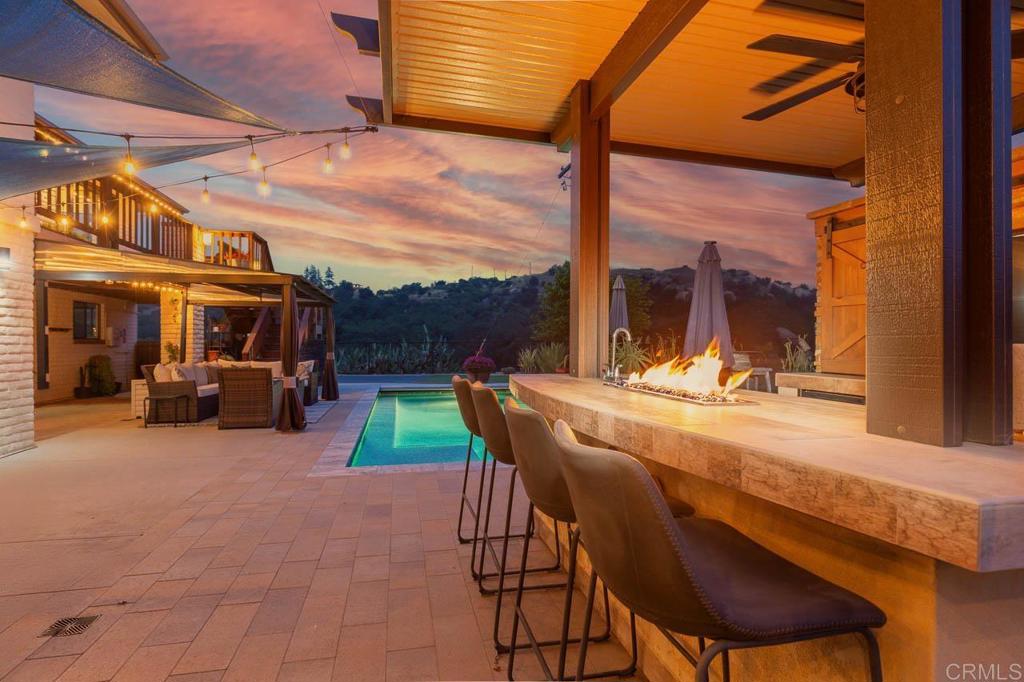 16526 GREEN VALLEY TRUCK TRAIL