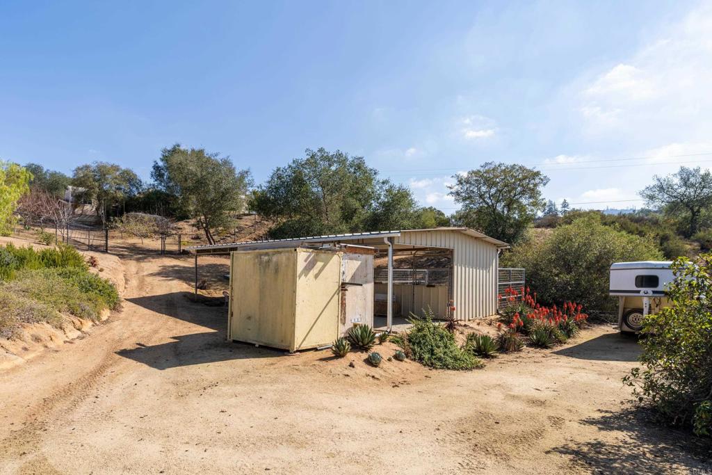 16526 GREEN VALLEY TRUCK TRAIL