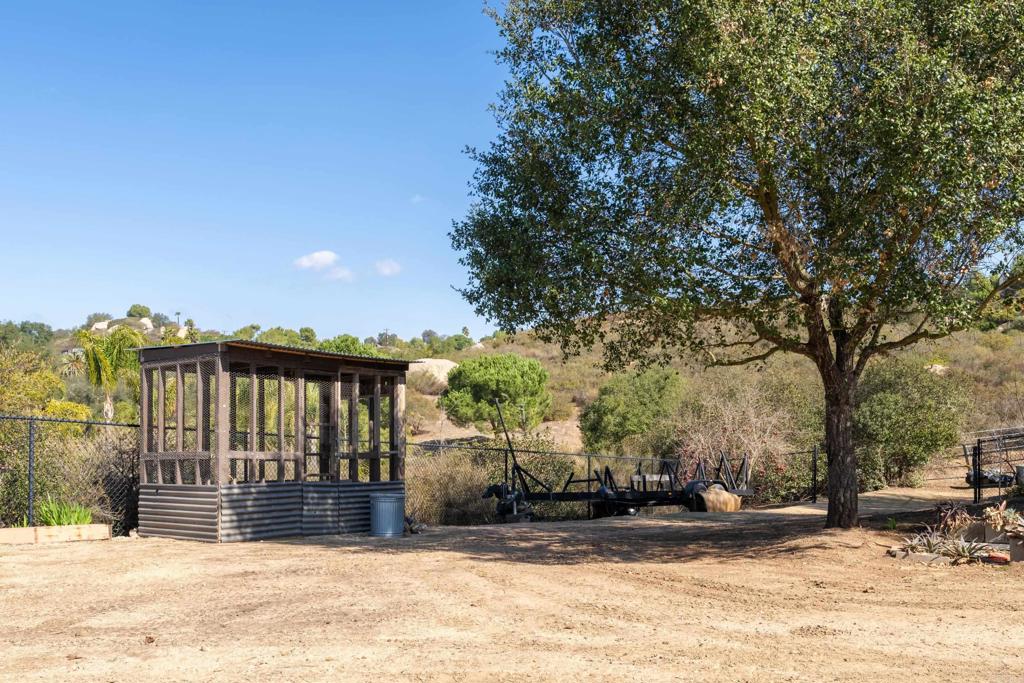 16526 GREEN VALLEY TRUCK TRAIL