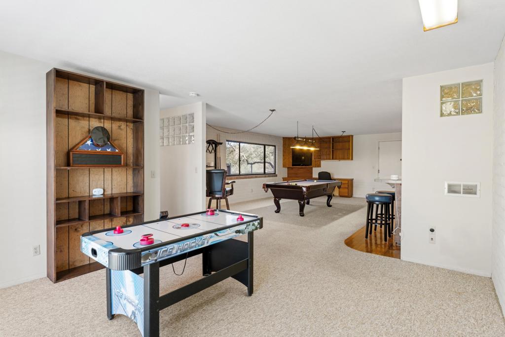 16526 GREEN VALLEY TRUCK TRAIL