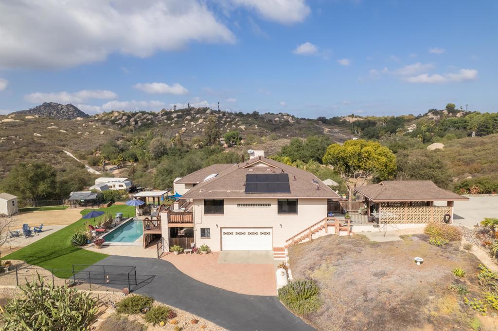 16526 GREEN VALLEY TRUCK TRAIL