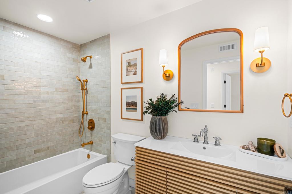 1481 CAMINO LINDA Drive