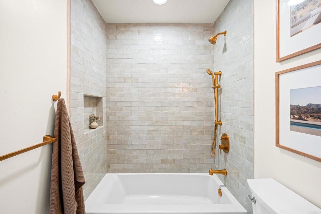 1481 CAMINO LINDA Drive