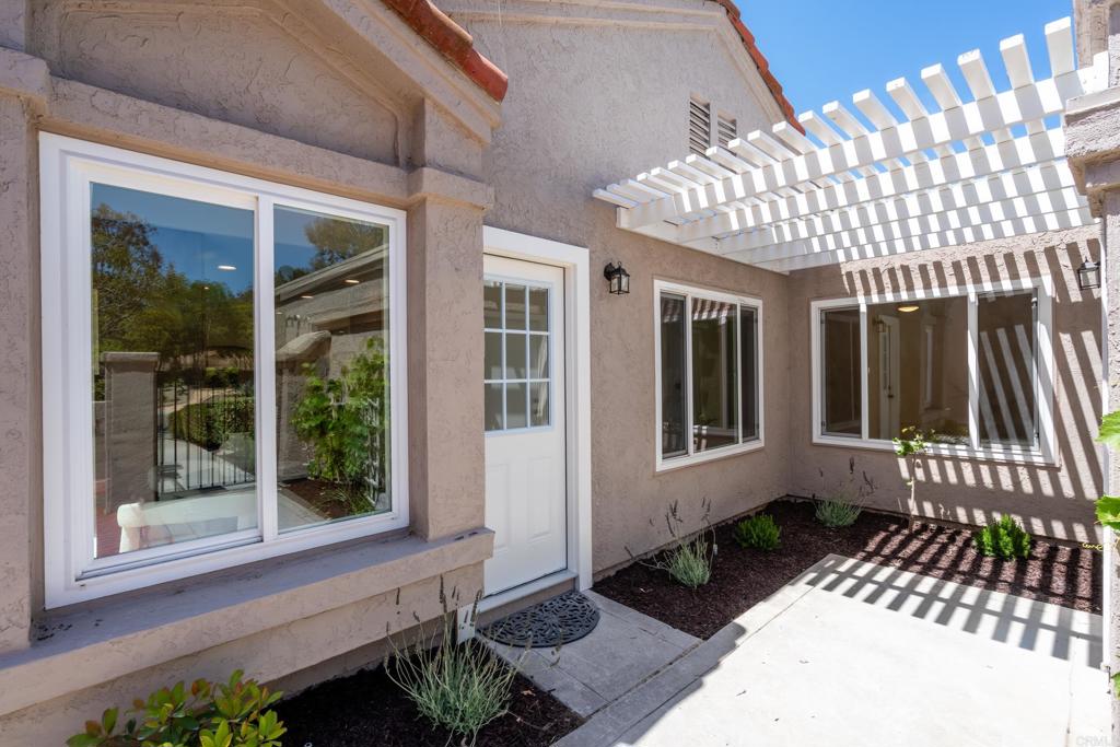 1481 CAMINO LINDA Drive