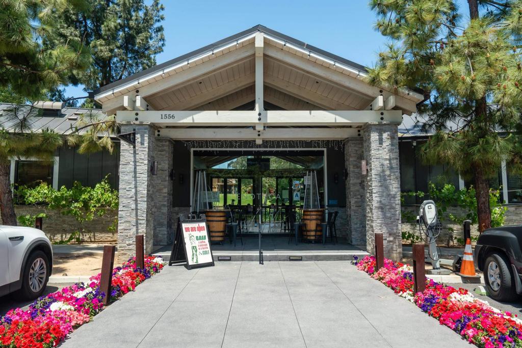 1481 CAMINO LINDA Drive