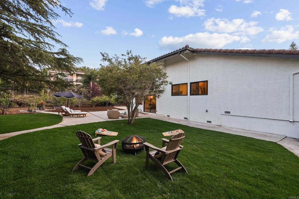 1657 FOOTHILL Drive