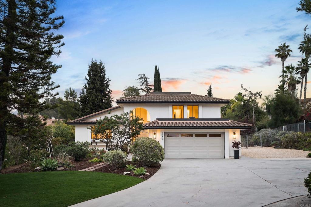 1657 FOOTHILL Drive