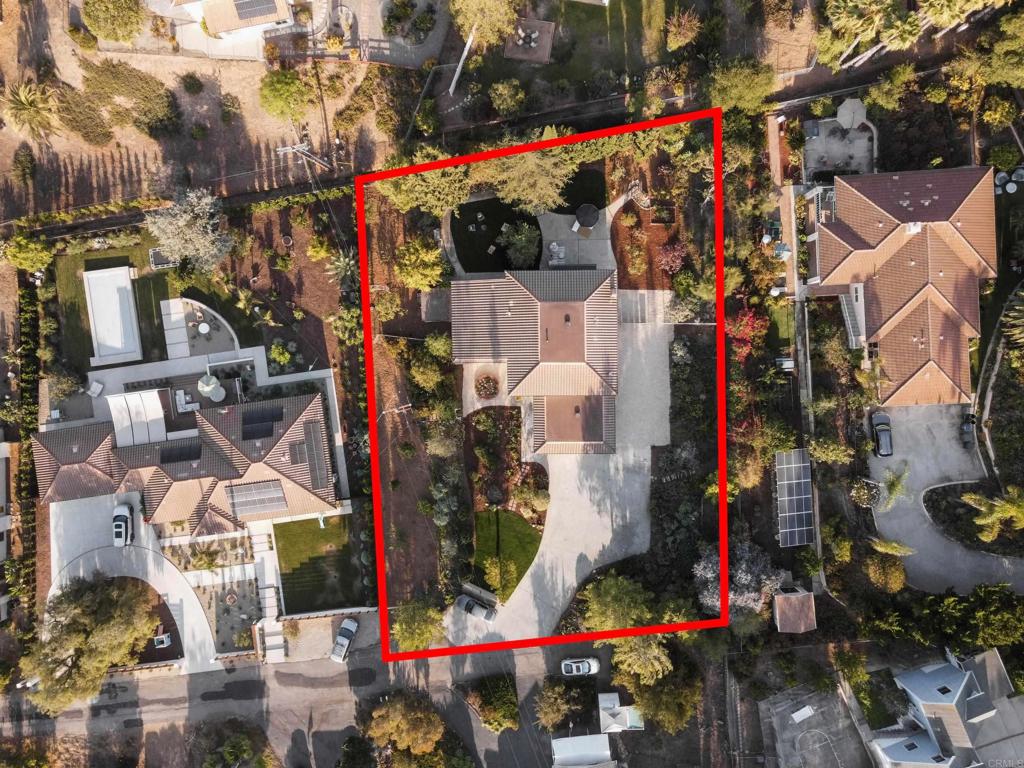1657 FOOTHILL Drive