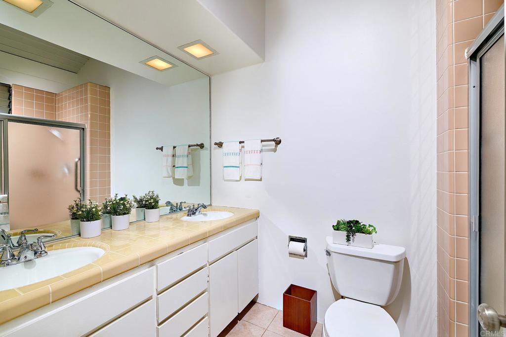 7512 Viejo Castilla Way 20