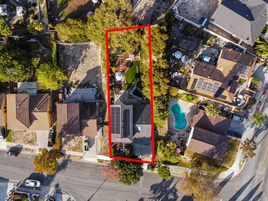 3264 CAMARILLO Avenue