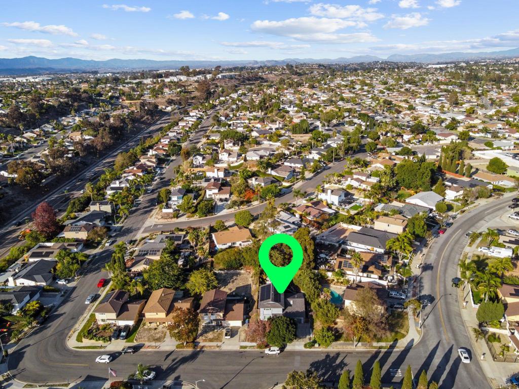 3264 CAMARILLO Avenue