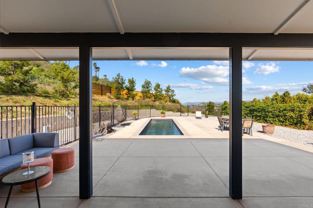 6937 KELLYN Lane