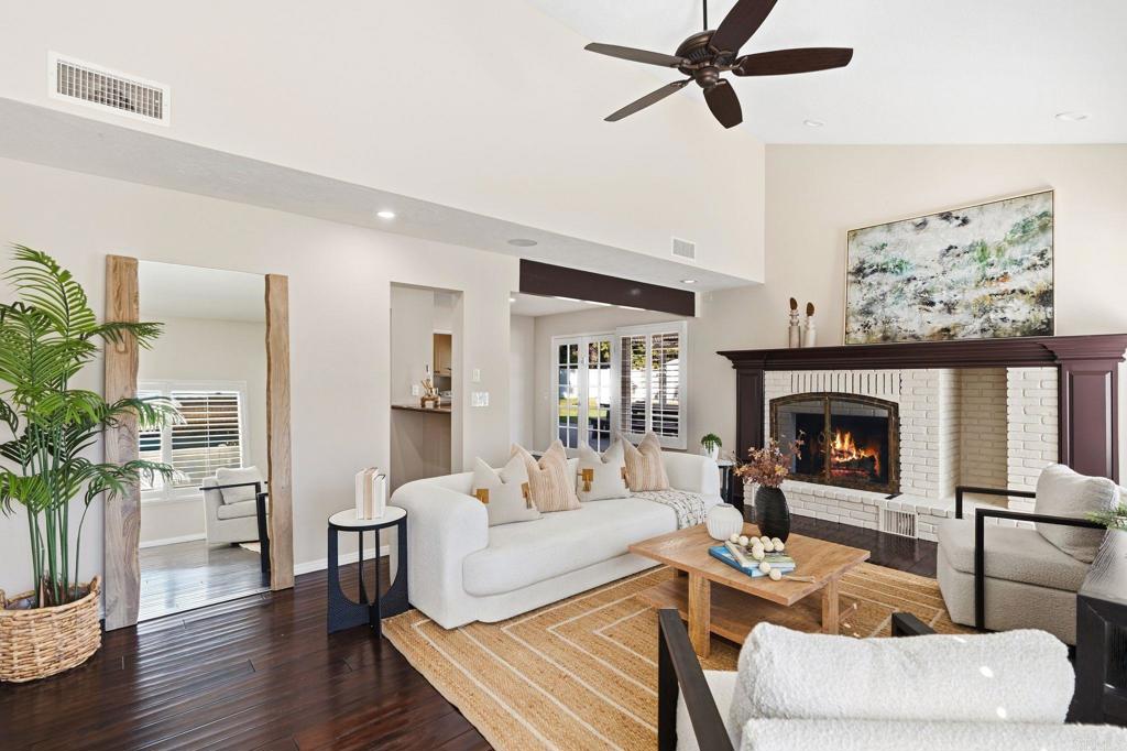 1222 LUPINE HILLS Drive