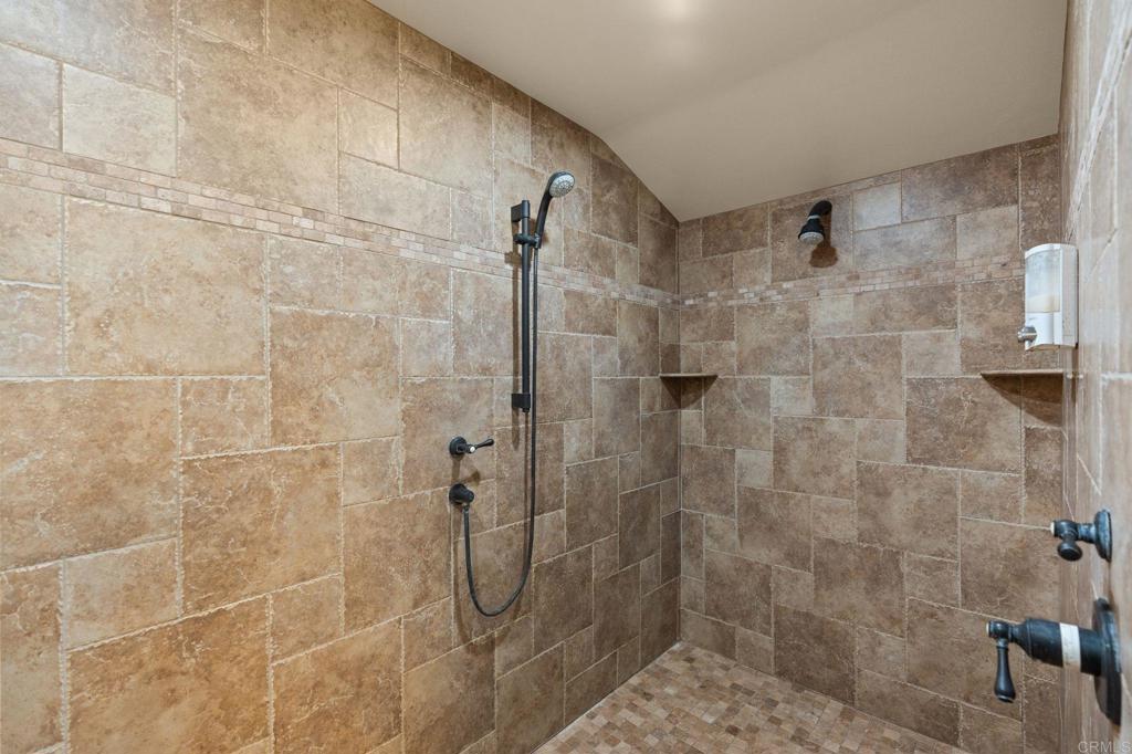 1222 LUPINE HILLS Drive